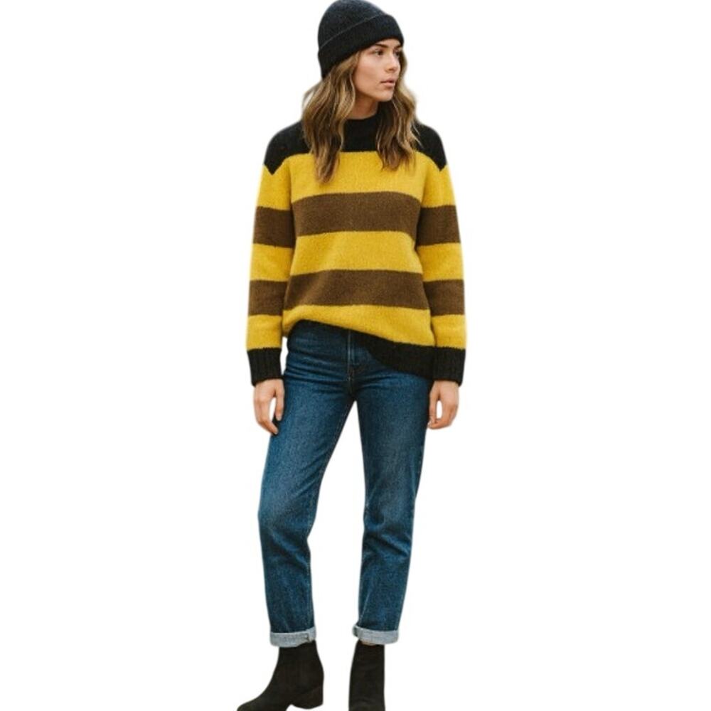 Girls of Dust women’s small Mohair Striped Sweater Yellow Brown Portugal
